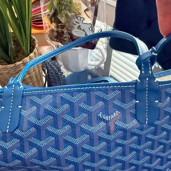 Goyard Blue Monogram Tote - Picture 14 of 16